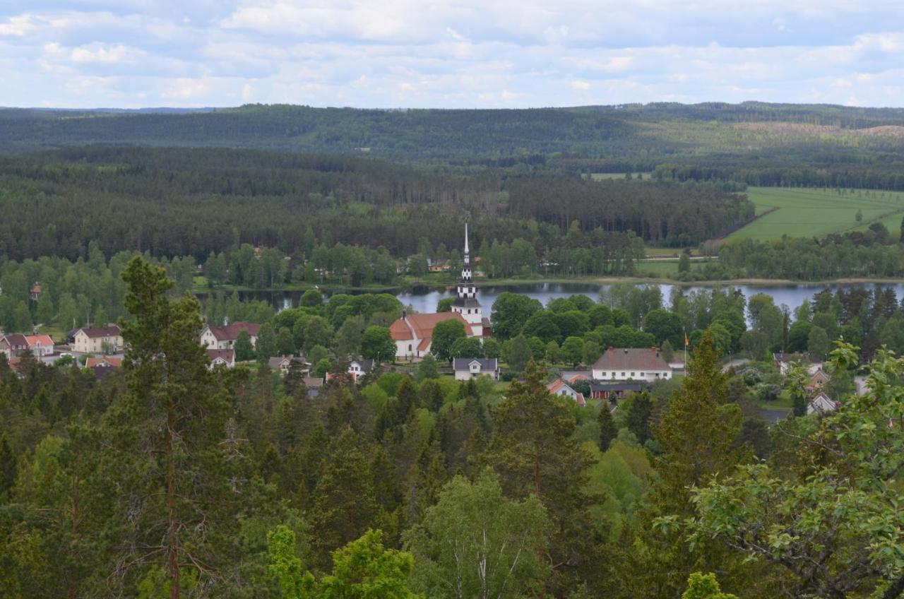 Villa Lind B&B Ingatorp Buitenkant foto